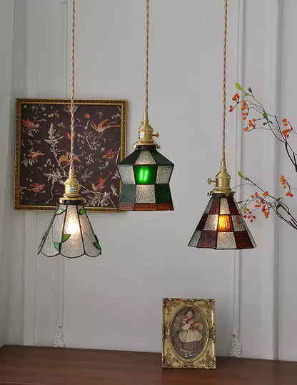 Stained glass pendant light, front picture